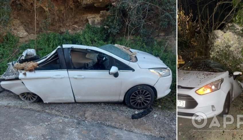 Τεράστιος βράχος ξεκόλλησε και έλιωσε αμάξι στην Καλαμάτα: Μητέρα και παιδί ήταν έτοιμοι να μπουν στο όχημa