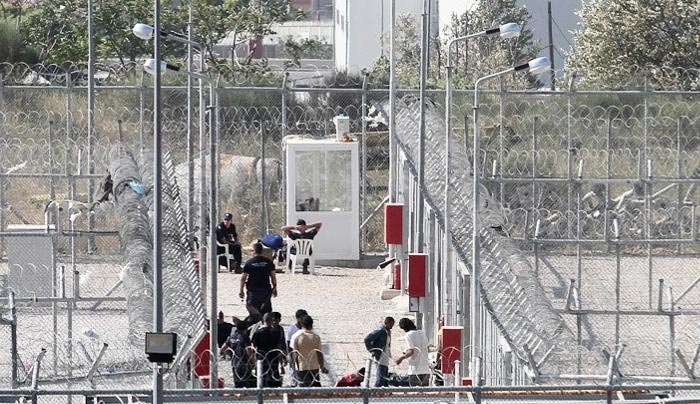 Κέντρα κλειστού τύπου στα νησιά-Γραφείο Ασύλου στη Ρόδο-Ολο το σχέδιο νόμου