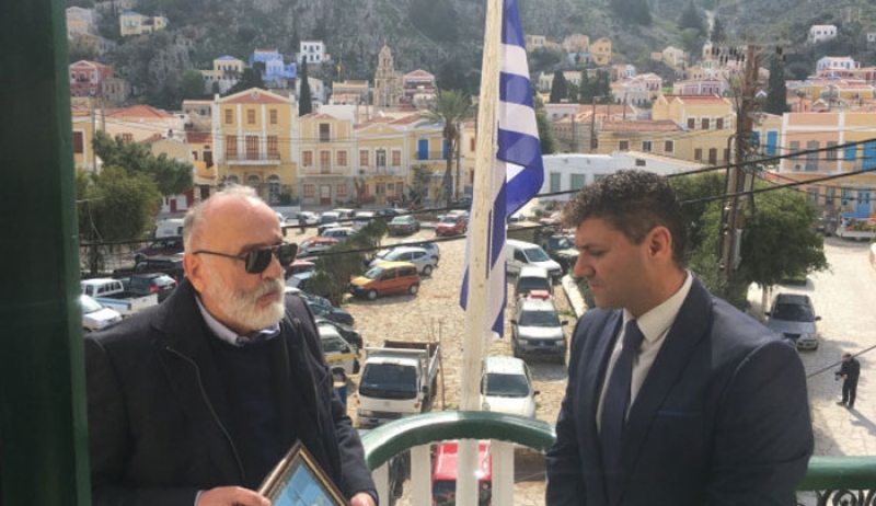 Σε Σύμη και Στρογγύλλη ο Π. Κουρουμπλής-«Εδώ δεν τελειώνει η Ελλάδα αλλά εδώ ξεκινάει»