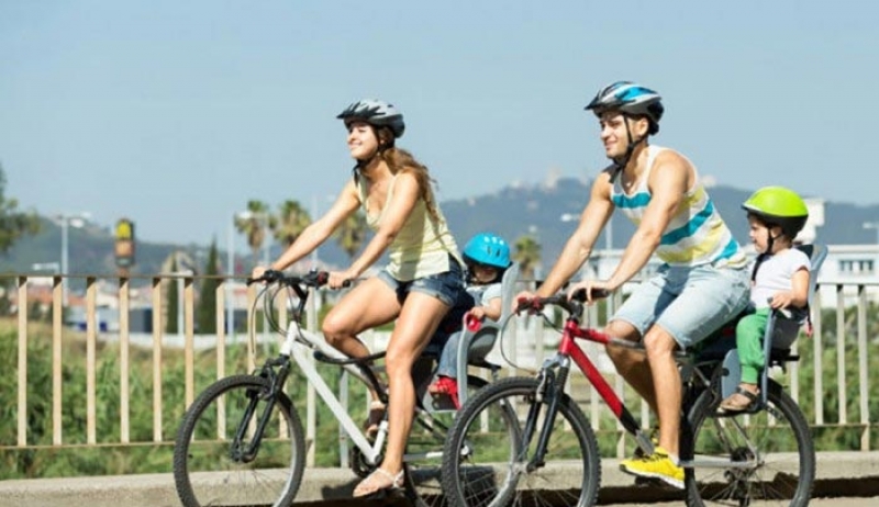 Πρόστιμα, φανάρια και πινακίδες για τους ποδηλάτες: Τι προβλέπει το νομοσχέδιο του υπουργείου Μεταφορών