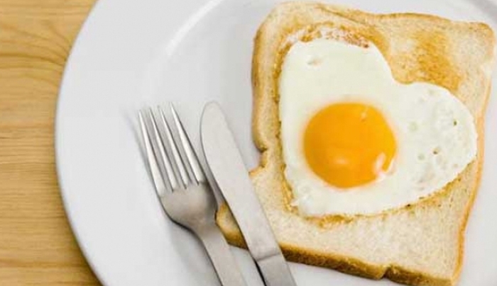 Δείτε πόσα αυγά μπορείτε να τρώτε την ημέρα και τι συμβαίνει με την χοληστερίνη
