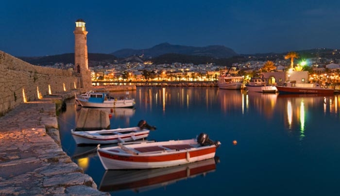 Euromonitor: Αθήνα, Ηράκλειο &amp; Ρόδος στις 100 πόλεις με τις περισσότερες τουριστικές αφίξεις το 2014