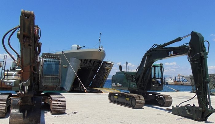 Σκόπελος: Μηχανήματα της ΜΟΜΑ έφθασαν στο νησί