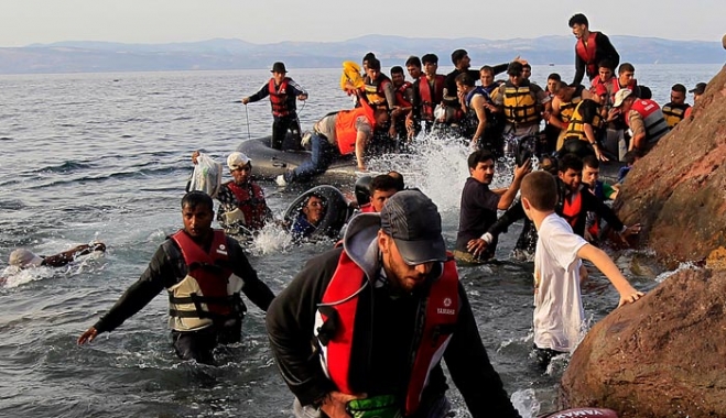 Αρθρα Τσίπρα και Μητσοτάκη για τους αληθινούς ήρωες του Προσφυγικού