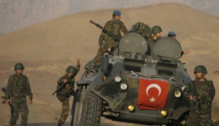Ανάλυση - φωτιά: «Ρωγμές» στον τουρκικό στρατό - Χάνει την ισχύ του, παραδίδεται στο χάος