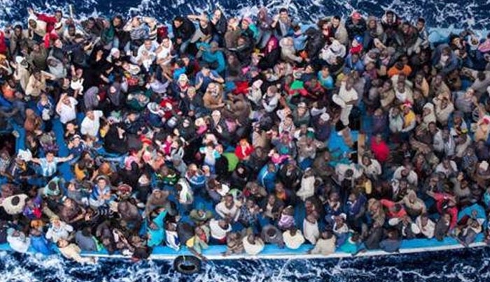 Frontex: Πάνω από μισό εκατομμύριο οι πρόσφυγες έφτασαν στα ελληνικά νησιά το πρώτο 10μηνο του 2015