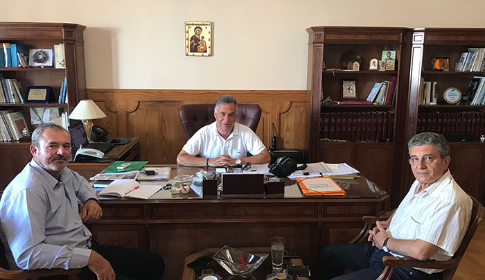 Συνάντηση του Δημάρχου Κω με το Βουλευτή Δωδεκανήσου του Σύριζα κ.Καματερό για τη δημοτική συγκοινωνία και τους παιδικούς σταθμούς