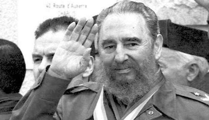 Adios Comandante... Πέθανε ο Φιντέλ Κάστρο, θρηνεί η Κούβα