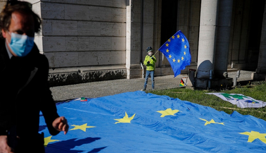 Μπροστά σε νέα κρίση Χρέους η Ευρώπη -Αναλυτές, ερευνητές, πολιτικοί κρούουν τον κώδωνα του κινδύνου