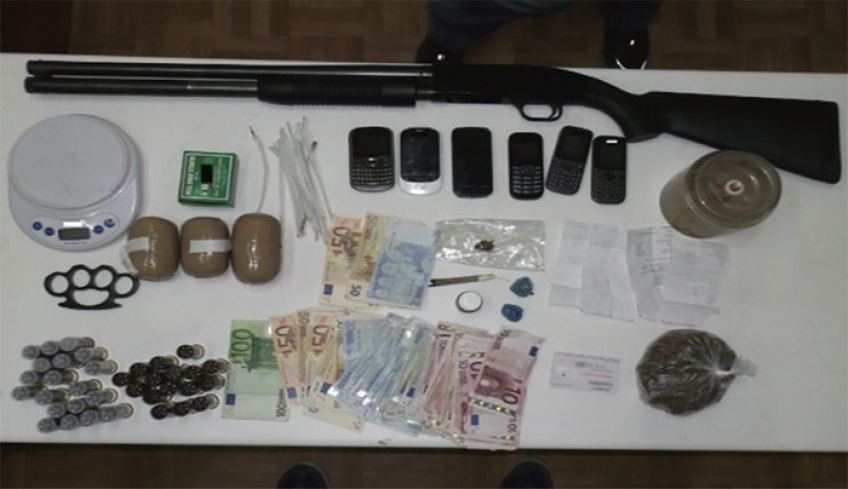 6 Καλύμνιοι &amp; 1 Κώος εμπλέκονται σε υπόθεση με όπλα και ναρκωτικά