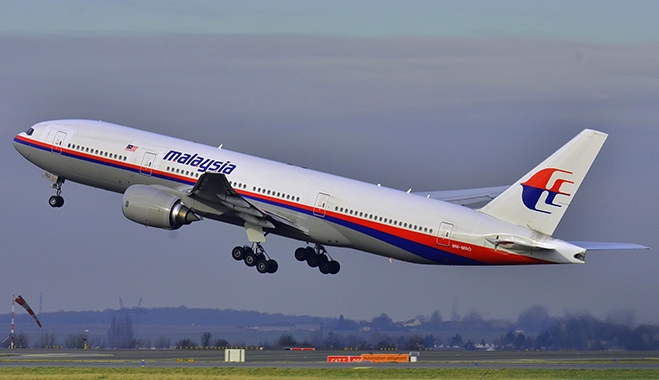 Συνεχίζονται οι έρευνες για τον εντοπισμό του αεροσκάφους της Malaysia Airlines
