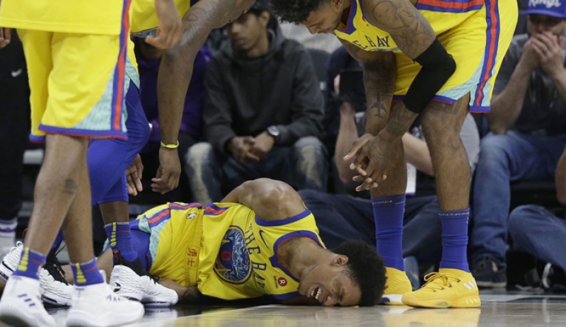 Σοκαριστικός τραυματισμός στο NBA - «Πάγωσε» όλο το γήπεδο- ΒΙΝΤΕΟ- ΦΩΤΟ
