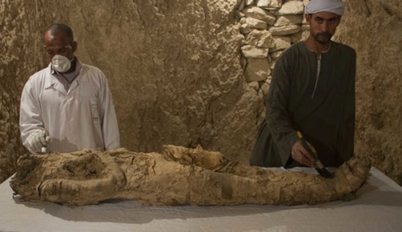 Άνοιξαν τη μυστηριώδη σαρκοφάγο στην Αίγυπτο- Τι λένε οι αρχαιολόγοι