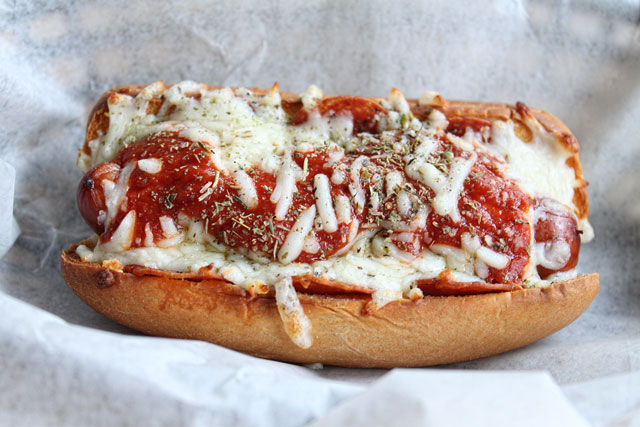 pizza style hot dogs