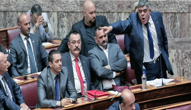 Στέρηση πολιτικών δικαιωμάτων για τους καταδικασθέντες της Χρυσής Αυγής