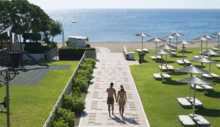 Η φωτογραφία είναι από το Apollo Beach στη Ρόδο