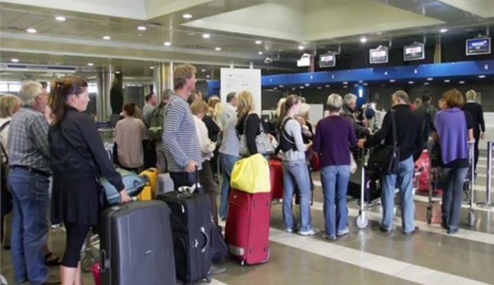 Τουρισμός: Πάνω από 1 εκατ. οι ετήσιες διεθνείς "τουριστικές" αφίξεις των Ελλήνων μεταναστών