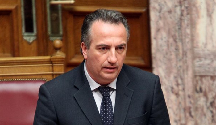 4 Τροπολογίες “λύνουν τα χέρια” Δημάρχων και Περιφερειαρχών