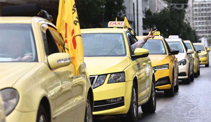 Απεργία: Χωρίς ταξί για δύο μέρες η Αθήνα – Πότε «τραβούν» χειρόφρενο οι οδηγοί