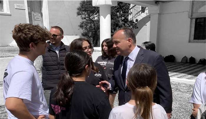 Μήνυμα του Γιάννη Παππά για την έναρξη των πανελλαδικών εξετάσεων