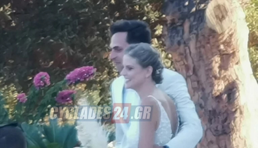 Δανάη Μιχαλάκη-Γιώργος Παπαγεωργίου: Δείτε τον υπέροχο γάμο τους στη Σύρο [Βίντεο]