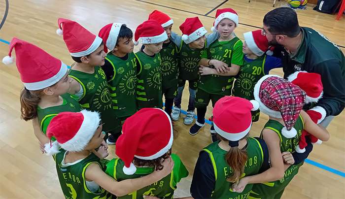 3ο BASKETBALL XMAS ESPEROS TOURNAMENT   Τι πιο όμορφο από τα να κλείνει μια χρονιά με παιδικές φωνές, χαμόγελα και χαρούμενα πρόσωπα αθλητών &amp; αθλητριών ηλικίας 8 και 9 χρόνων.