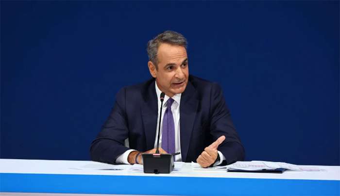 Τα μηνύματα Μητσοτάκη από τη ΔΕΘ: Οι... δελφίνοι, ο Τσίπρας και «χείρα συνεννόησης» σε Ανδρουλάκη