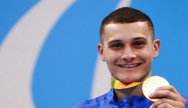 Ευρωπαϊκό χρυσό μετάλλιο με πανελλήνιο ρεκόρ στην κολύμβηση ο Μιχαλεντζάκης!
