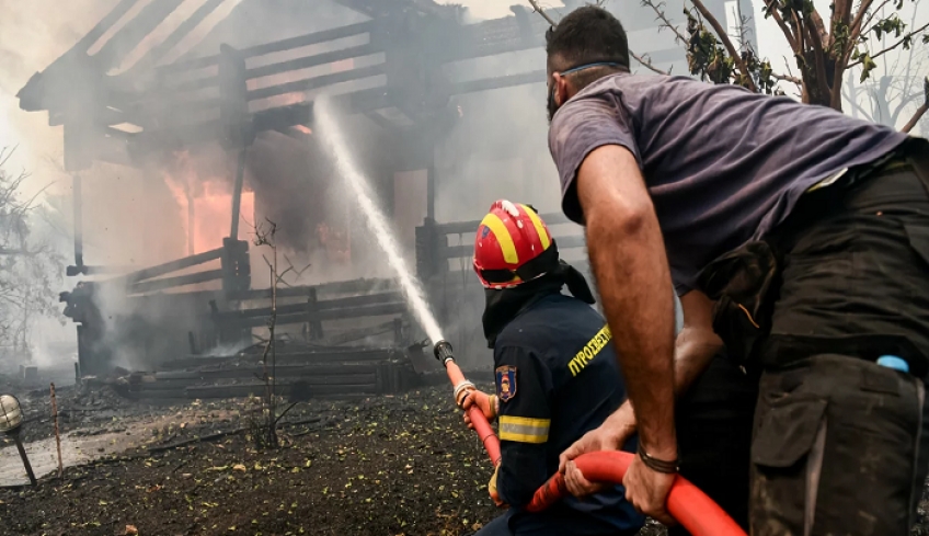 Φωτιές στην Ελλάδα: Οι 17 Δήμοι που θα λάβουν 1,5 εκατ. ευρώ ως πρώτη αποζημίωση -Αναλυτικά τα ποσά