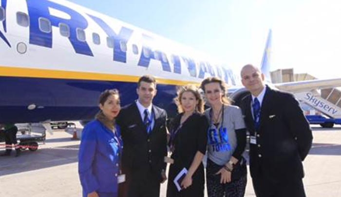 Η Ryanair στηρίζει τον Ελληνικό Πολιτισμό στο Εξωτερικό