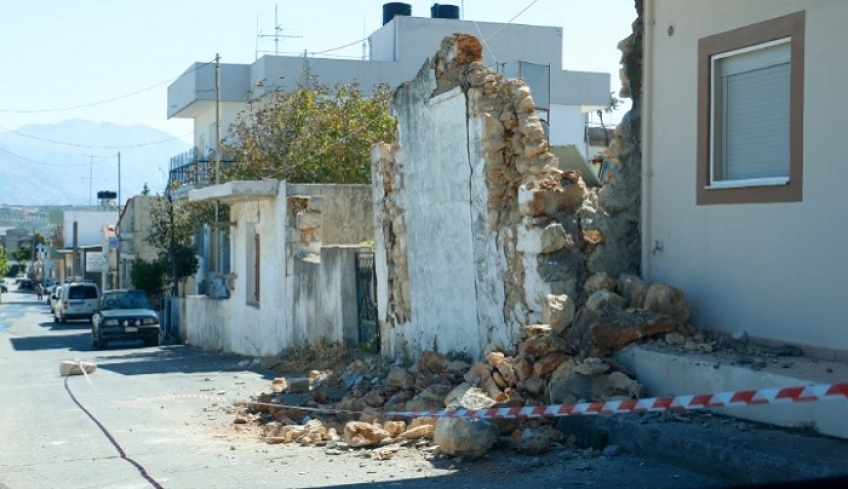 «Βυθίστηκε» κατά 14 εκατοστά το Αρκαλοχώρι μετά το σεισμό