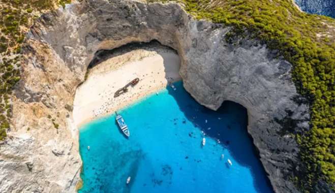 Τουρισμός: Τρία ελληνικά νησιά στα απόλυτα trends διακοπών για το 2026