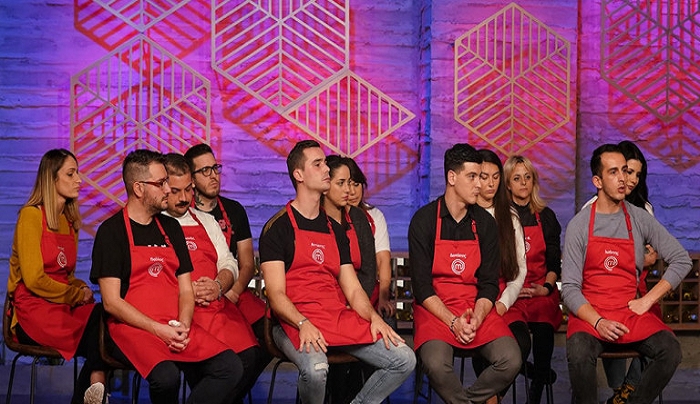 Masterchef 5: Κόκκινο πανί ο Ιωάννης που κράτησε την ασυλία για τον εαυτό του μετά την ομαδική -«Είναι κότα!»