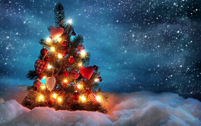 Χριστούγεννα 2016: Καλά Χριστούγεννα! Η γέννηση του Χριστού ας φέρει την ελπίδα