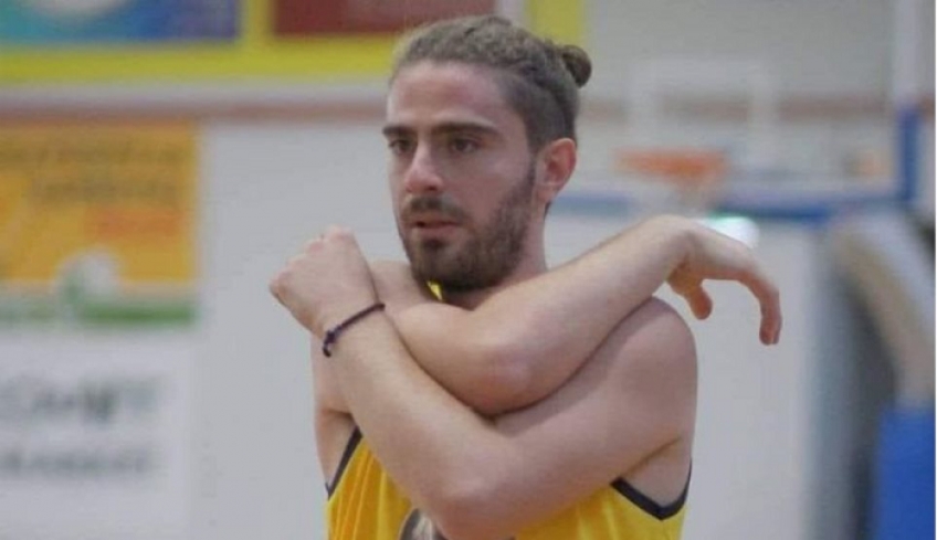 Τραγικό τροχαίο στα Ψαχνά Ευβοίας - Νεκρός 23χρονος μπασκετμπολίστας