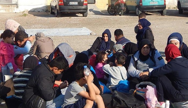 Χίος: «Κατάληψη» στο λιμάνι έκαναν οι μετανάστες