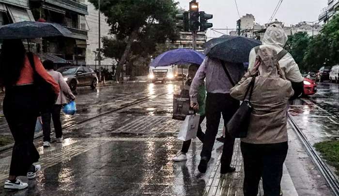 Καιρός σήμερα: Ισχυρές βροχές και καταιγίδες από το βράδυ