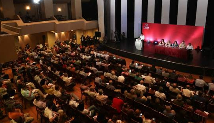 «Χαστούκι» σε Τσίπρα από τους «53»: Tα κόμματα της Αριστεράς δεν φτιάχνονται από αρχηγούς, αλλά από αρχές