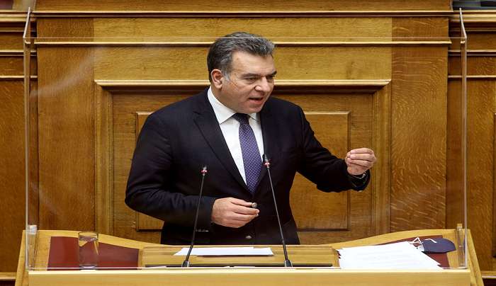 Παρέμβαση του Μ. Κόνσολα για τις οφειλές στο πρώην ΤΕΒΕ, ιδιοκτητών τουριστικών καταλυμάτων σε μικρά νησιά