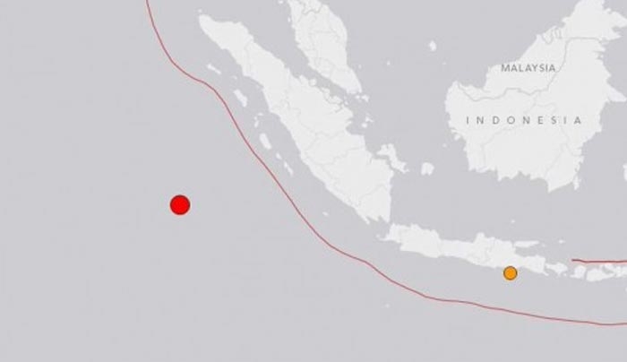 Σεισμός 7,9 Ρίχτερ στην Ινδονησία-ΠΡΟΕΙΔΟΠΟΙΗΣΗ για τσουνάμι