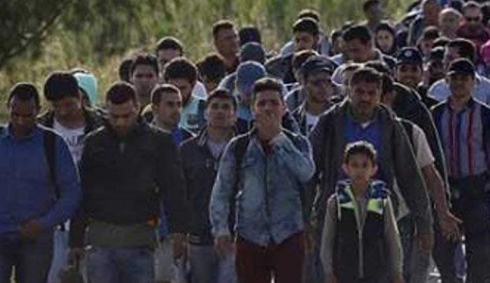 «Κραυγή» απόγνωσης Δημάρχου Λέσβου για μεταναστευτικό: Κινδυνεύουμε να ζήσουμε το καλοκαίρι του 2015!