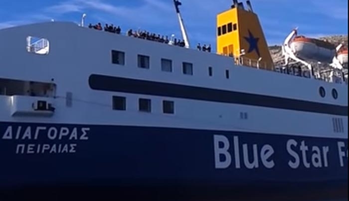 Καστελόριζο: Η αντίδραση του καπετάνιου όταν άκουσε τον εθνικό μας ύμνο - Δείτε το βίντεο!