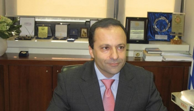 «Είναι απαράδεκτο, μια νησιωτική χώρα να “εκτελεί” τη νησιωτικότητα»