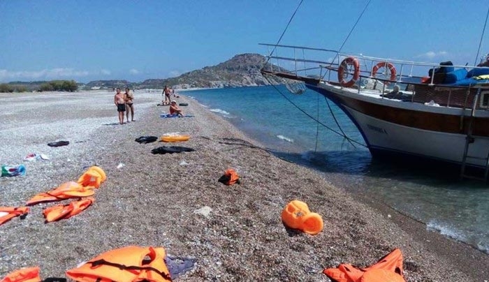 Δύσκολη τουριστική χρονιά για το Αιγαίο λόγω προσφυγικού