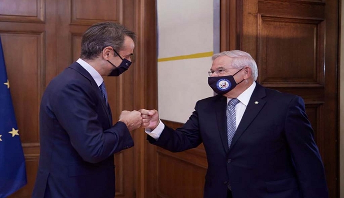 Συνάντηση Μητσοτάκη-Μενέντεζ στο Μέγαρο Μαξίμου