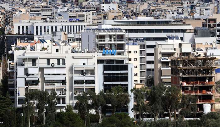 Αλλάζουν όλα στις πολυκατοικίες: Στα «σκαριά» ενεργειακή αναβάθμιση χωρίς απαραίτητη ομοφωνία