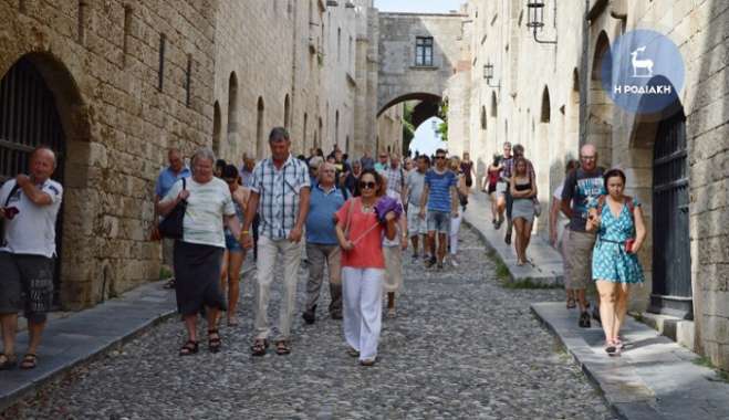 Υλοποίηση καμπάνιας για την προβολή των νησιών μας ανατέθηκε στην TUI UK LIMITED από την περιφέρεια