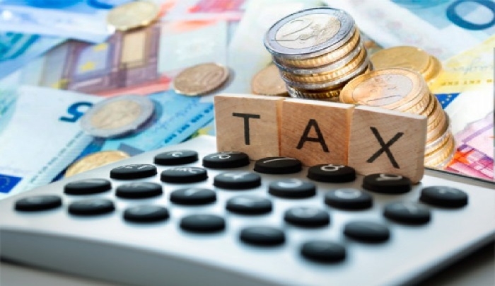 Χωρίς ΦΠΑ οι μικρές επιχειρήσεις με έσοδα έως 10.000 ευρώ