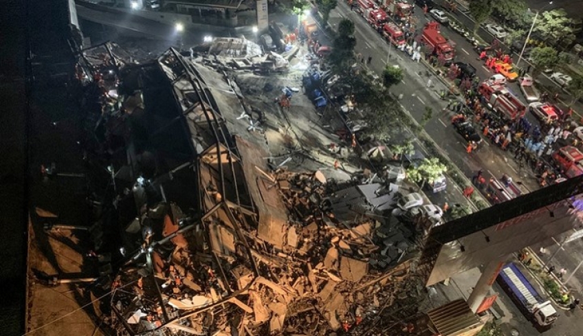 Κίνα: 19 άνθρωποι παραμένουν εγκλωβισμένοι στα συντρίμμια του ξενοδοχείου που κατέρρευσε - ΒΙΝΤΕΟ