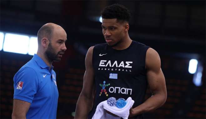 Ο "Greek Freak" είναι στις κλήσεις του Βασίλη Σπανούλη για το Eurobasket 2025 Eurokinissi Sports